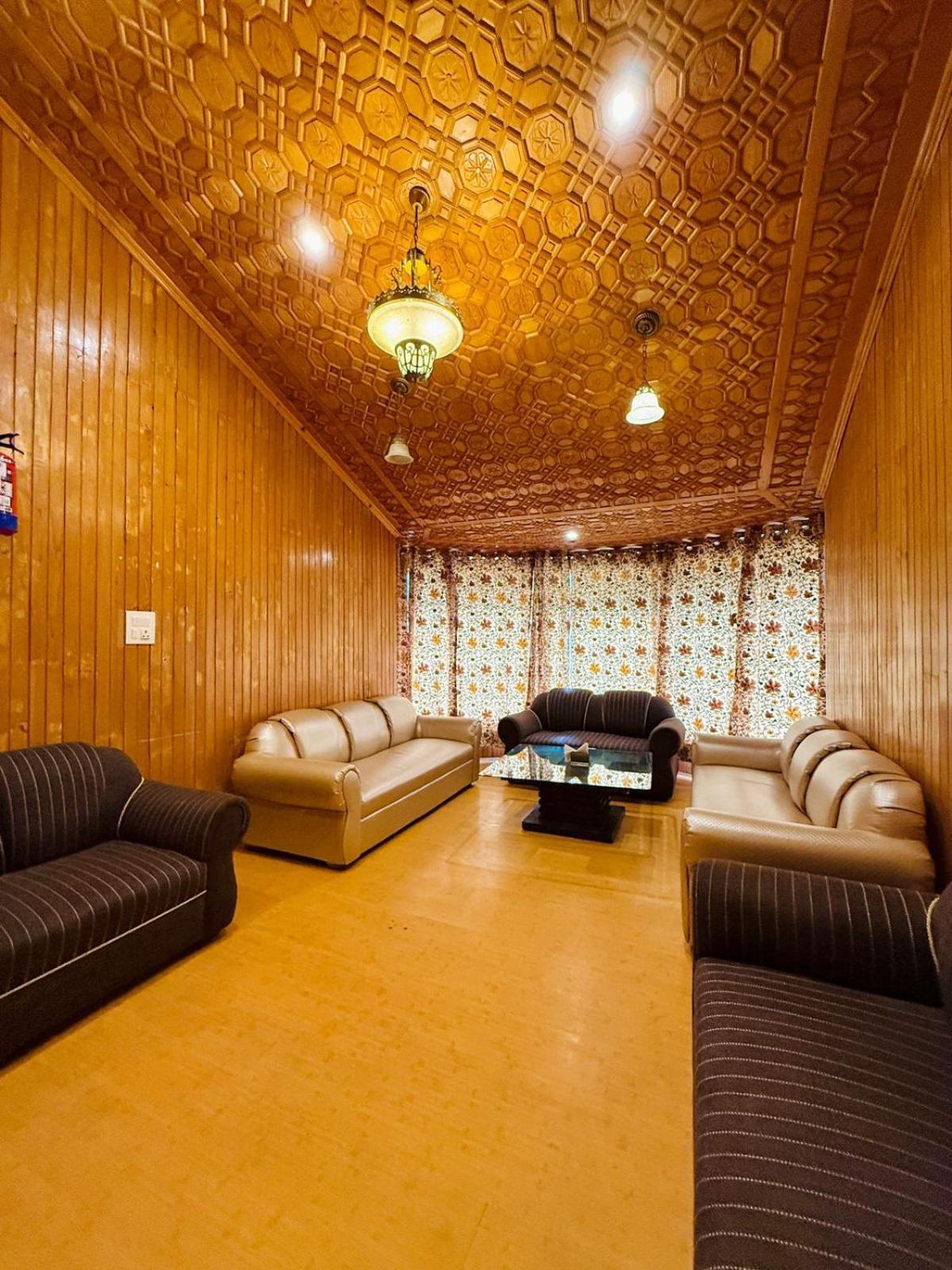 The Pinus Resort Pahalgām Exterior foto